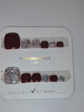 SkyCloud & Yuncc Burgundy and Glitter Press-On Toe Nails Set